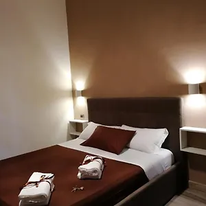 Oda ve Kahvaltı Elisir, Roma