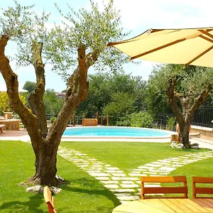 La Valle Dei Casali Con Piscina E Natura A Bed & Breakfast