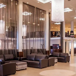 West Plaza 4* Wellington