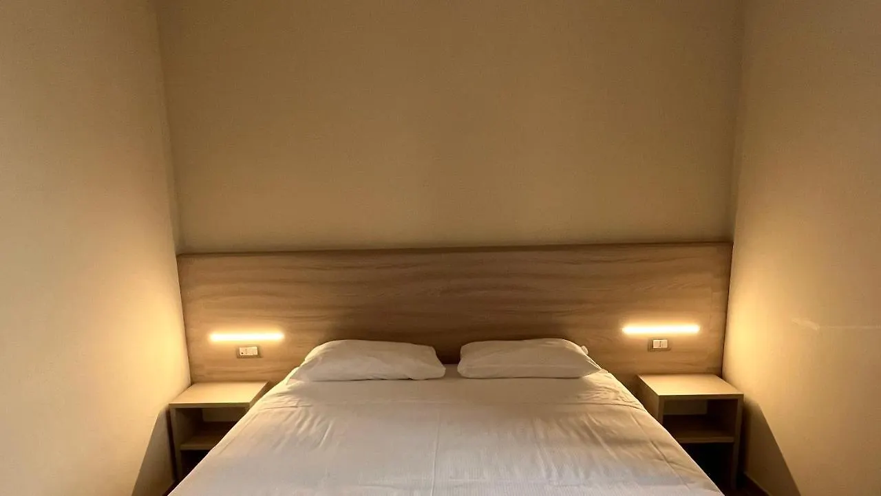 Lh Hotel Lloyd Roma
