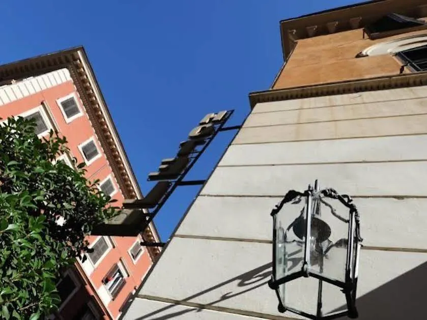 Lh Hotel Lloyd Roma  Rome