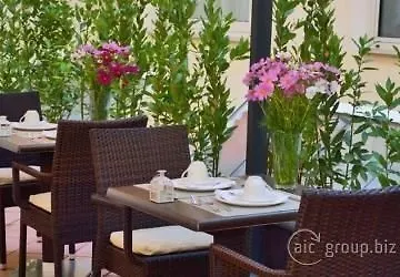 Lh Hotel Lloyd Roma